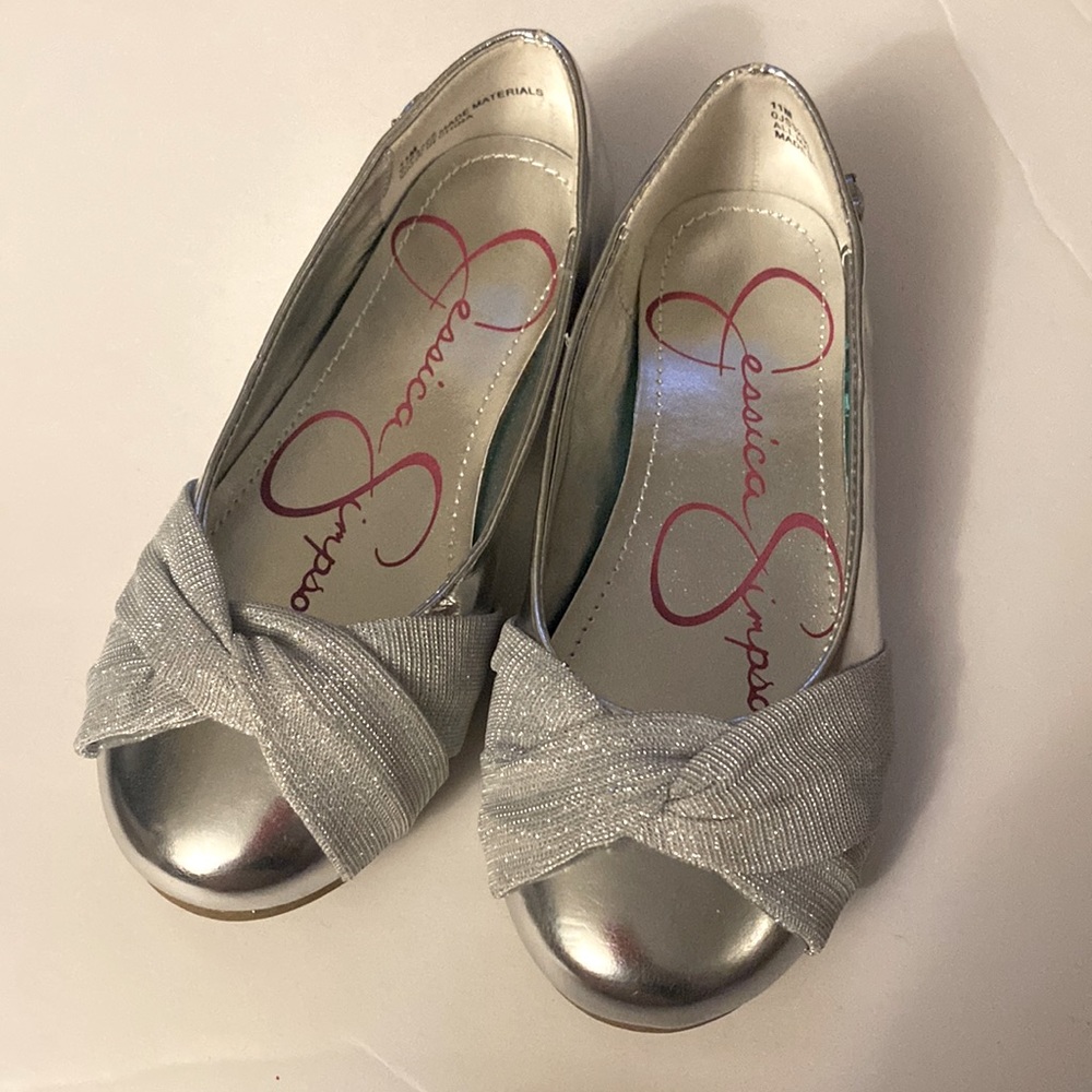 Jessica Simpson Ballet Flats, Girls size 11